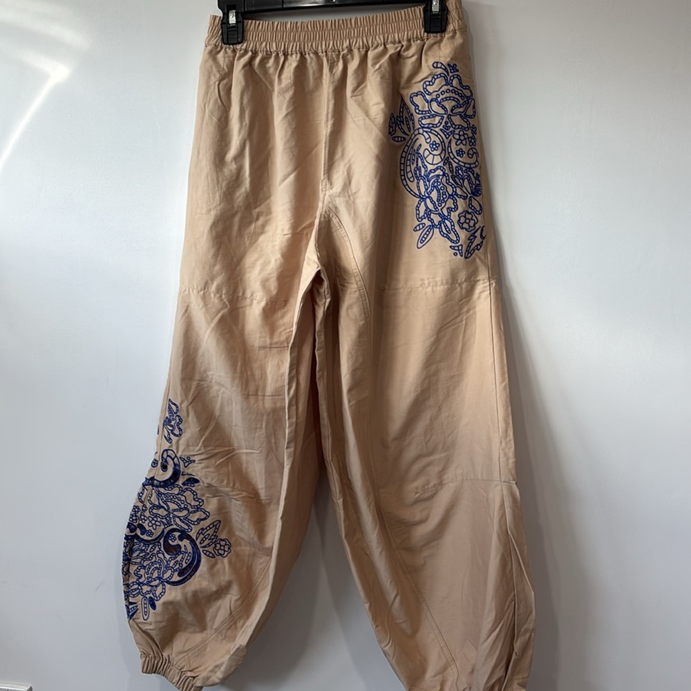 FP Movement by Free People Beige Joggers with Blue Floral Design - Picture 6 of 11